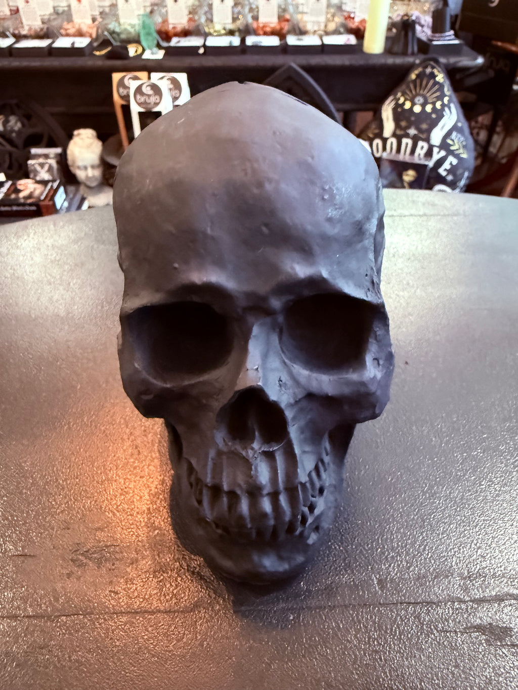 Shadowkeeper Skull Statue