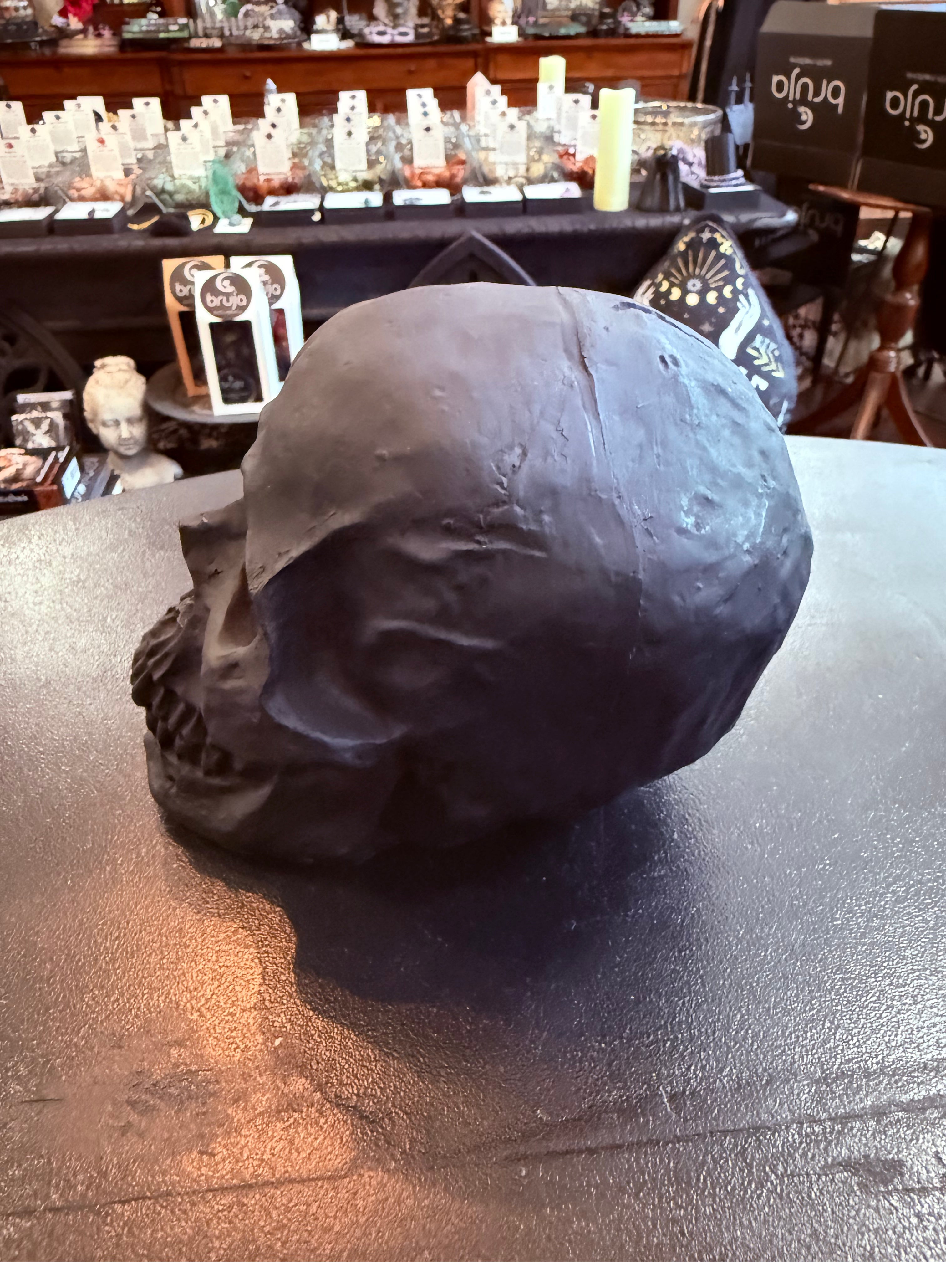 Shadowkeeper Skull Statue